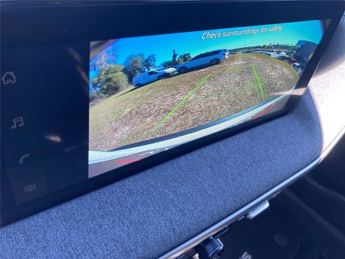 New 2026 Nissan Kicks SV image 15