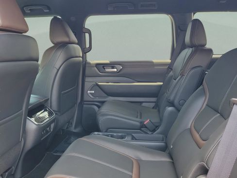 New 2025 Nissan Armada SL w/ Captain's Chari Seat Package image 14