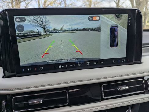 New 2026 Lincoln Aviator 2WD image 14