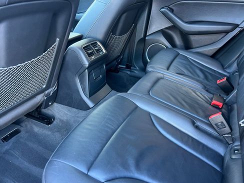 Used 2017 Audi Q5 2.0T Premium Plus w/ Technology Package image 13