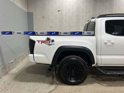 Used 2021 Toyota Tacoma TRD Pro AWD/4WD image 30