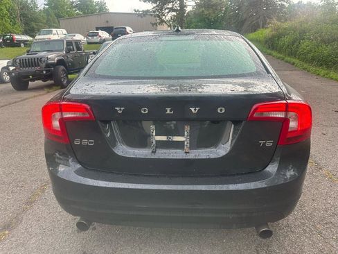 Used 2012 Volvo S60 T5 FWD image 4