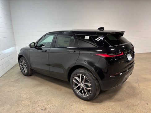 New 2026 Land Rover Range Rover Evoque S image 10