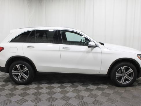 Used 2019 Mercedes-Benz GLC 300 4MATIC image 30
