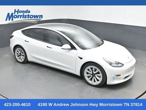 Used 2021 Tesla Model 3 Long Range image 1