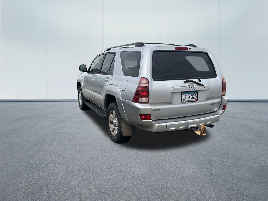 Used 2004 Toyota 4Runner SR5 AWD/4WD image 11