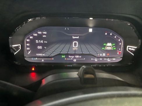 Used 2023 GMC Yukon XL Denali Ultimate image 11