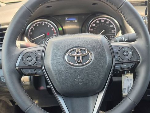Used 2024 Toyota Camry SE w/ Cold Weather Package FWD image 29
