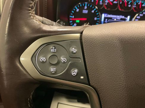 Used 2017 Chevrolet Silverado 1500 High Country AWD/4WD image 20