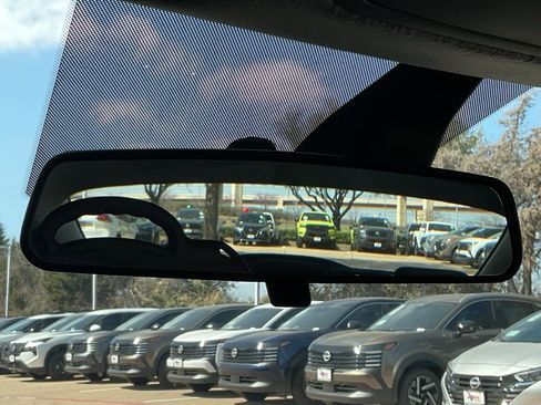 Used 2024 Kia Forte LXS image 26