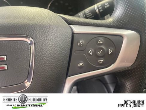 Used 2022 GMC Acadia SLE w/ Driver Convenience Package AWD/4WD image 32
