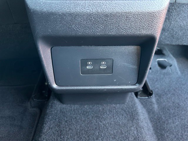 Used 2025 Nissan Rogue SV AWD/4WD image 35