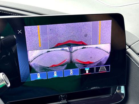 Used 2025 Chevrolet Corvette Z06 image 36