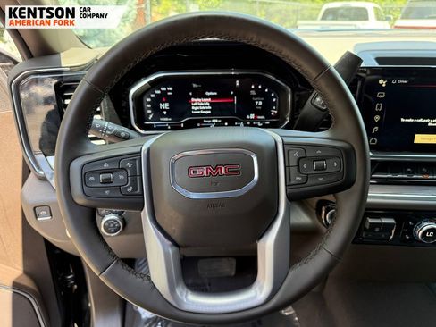 Used 2024 GMC Sierra 1500 SLT image 14
