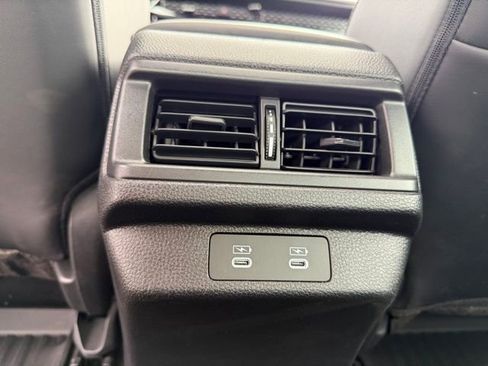 Used 2024 Honda Accord Touring image 38