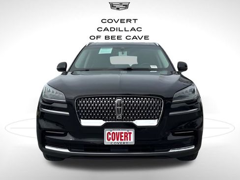 Used 2022 Lincoln Aviator Reserve w/ Elements Package Plus image 2