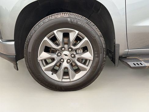 Used 2019 Chevrolet Silverado 1500 RST w/ All-Star Edition AWD/4WD image 32