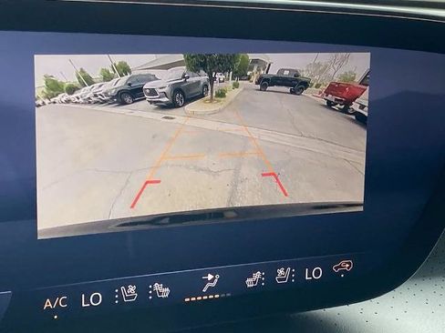 Used 2026 Buick Enclave Avenir w/ Super Cruise Package FWD image 11