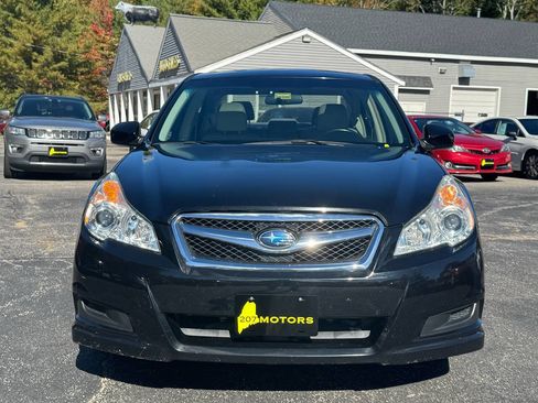 Used 2011 Subaru Legacy 2.5i Limited image 16