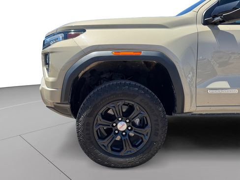 Used 2024 GMC Canyon Elevation w/ Trailering Package RWD image 9