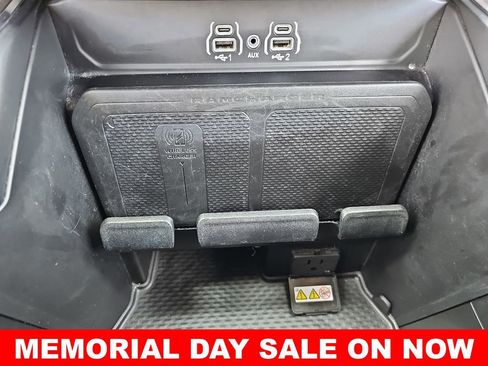 Used 2025 RAM 1500 Laramie AWD/4WD image 28
