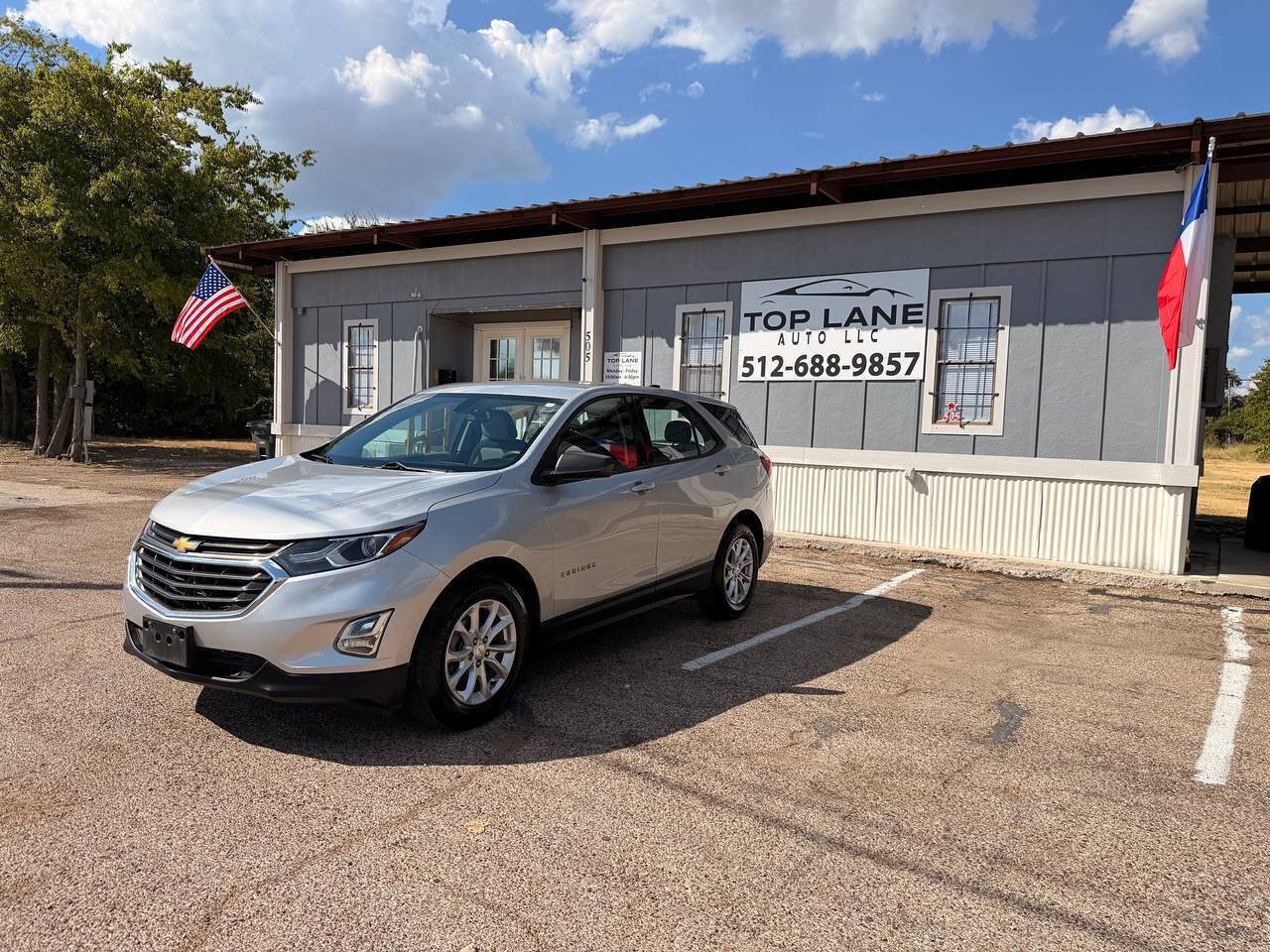 Used 2019 Chevrolet Equinox LS FWD image 2