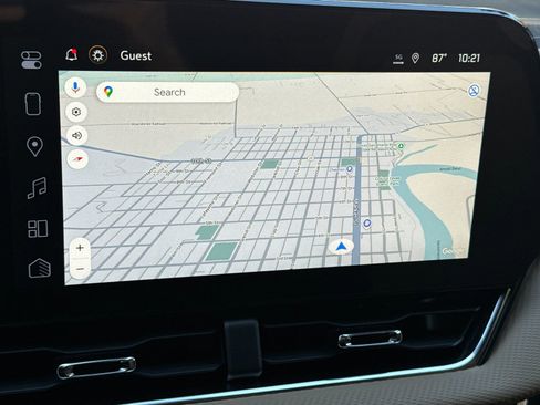 New 2026 Chevrolet Equinox ACTIV w/ LPO, Floor Liner Package image 21