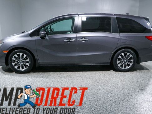 Used 2024 Honda Odyssey EX-L image 10