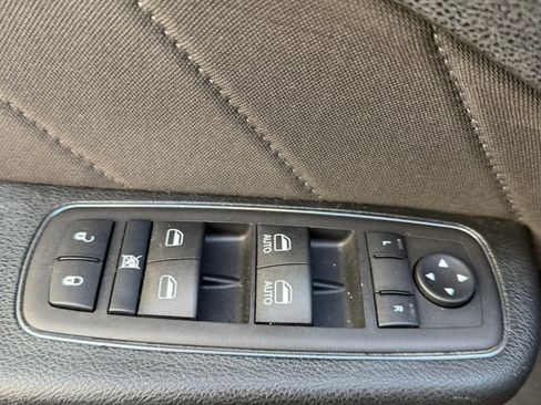 Used 2023 Dodge Charger R/T w/ Blacktop Package image 18