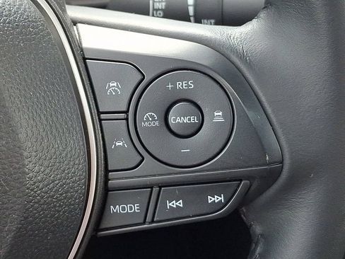 Used 2024 Toyota Corolla SE w/ SE Premium Package FWD image 23