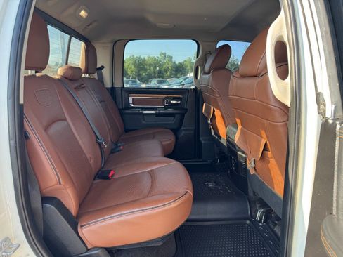Used 2017 RAM 1500 Laramie Longhorn w/ Convenience Group AWD/4WD image 17