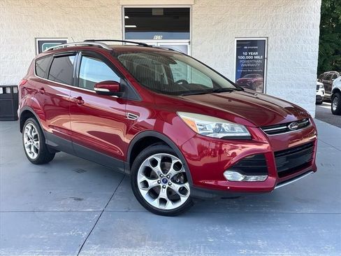 Used 2016 Ford Escape Titanium w/ Equipment Group 301A AWD/4WD image 1