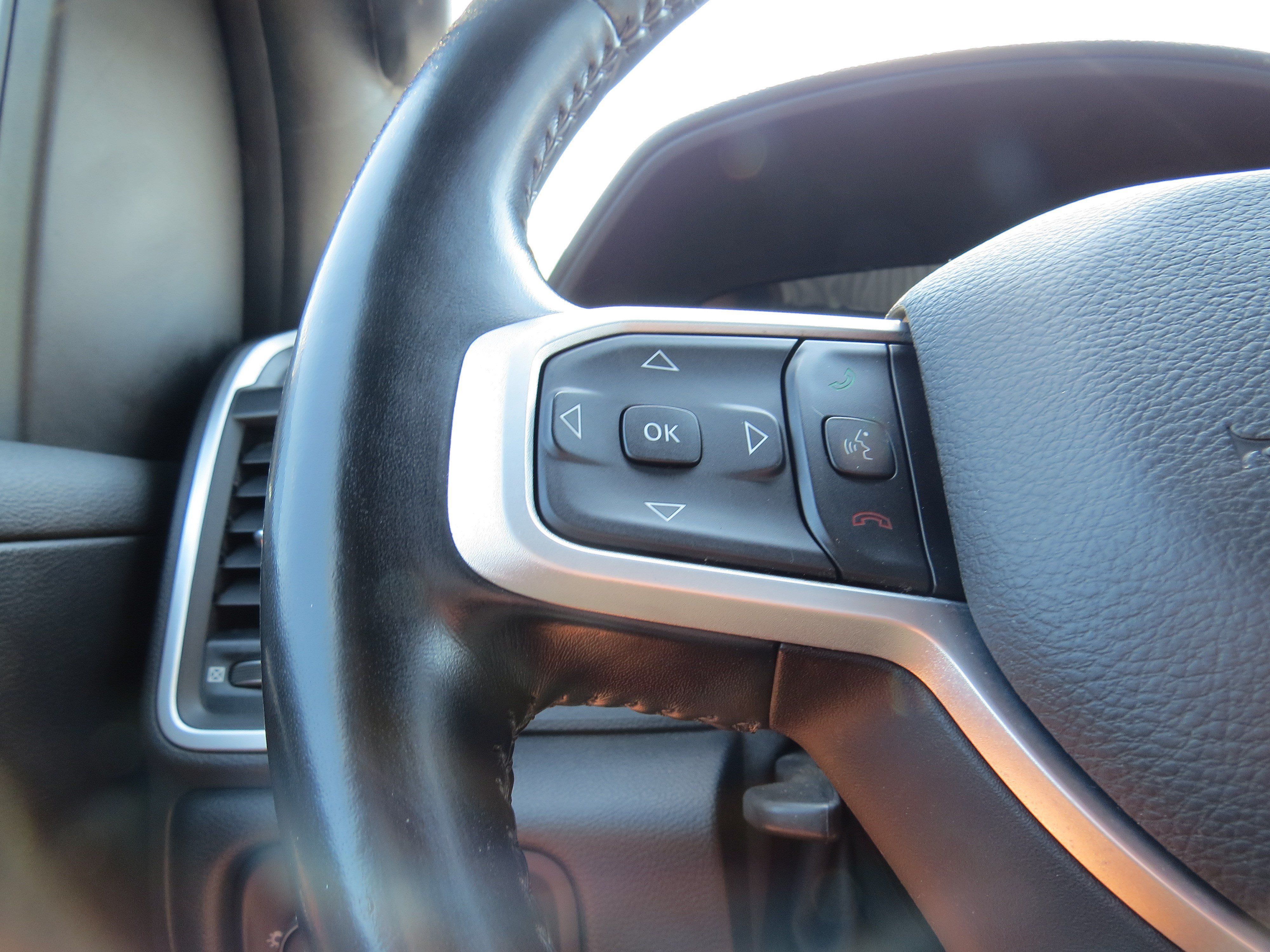 Used 2022 RAM 1500 Big Horn AWD/4WD image 18