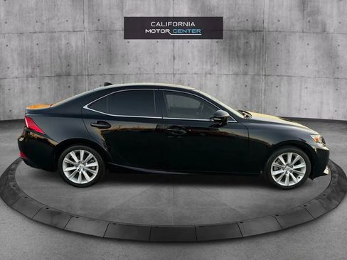 Used 2015 Lexus IS 250 image 4