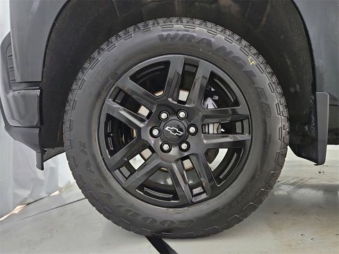 Used 2021 Chevrolet Silverado 1500 Custom w/ Rally Edition image 31