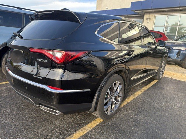 Used 2024 Acura MDX w/ Technology Package AWD/4WD image 2