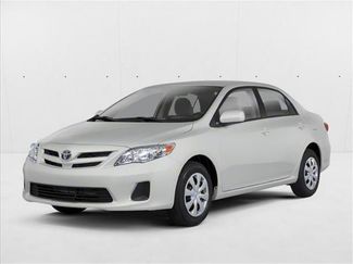 Used 2013 Toyota Corolla LE FWD video 1
