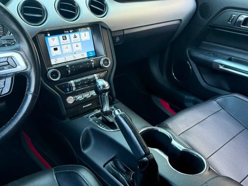 Used 2016 Ford Mustang Premium RWD image 21