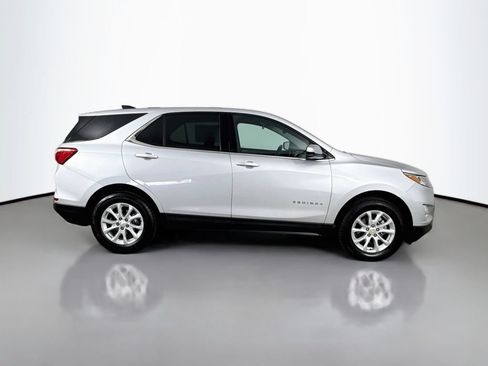 Used 2019 Chevrolet Equinox LT AWD/4WD image 9