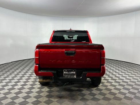 Used 2024 Toyota Tacoma SR5 image 7