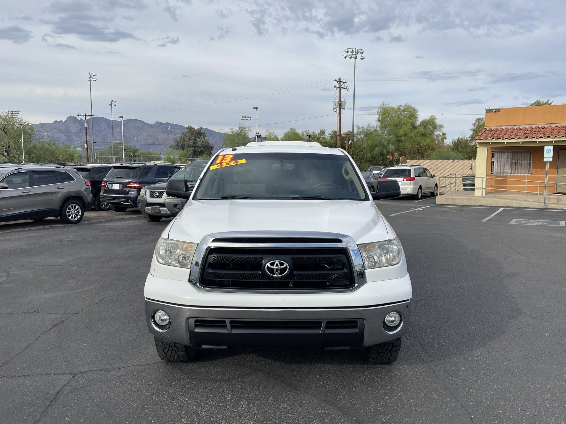 Used 2013 Toyota Tundra 4x4 Double Cab w/ TRD Off-Road Pkg image 7