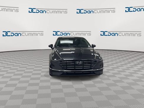 Used 2021 Hyundai Sonata SE FWD image 3