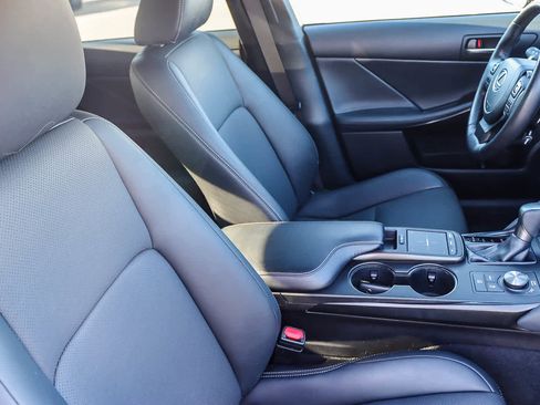 Certified 2021 Lexus IS 300 w/ Comfort Package image 16