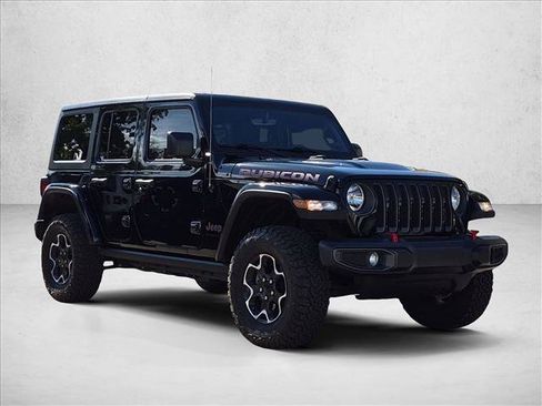 Used 2023 Jeep Wrangler Unlimited Rubicon w/ Cold Weather Group AWD/4WD image 3