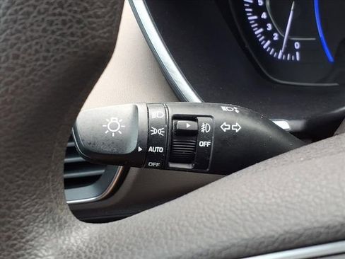 Used 2019 Hyundai Santa Fe SEL image 28