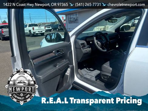 New 2026 GMC Terrain Denali AWD/4WD image 12