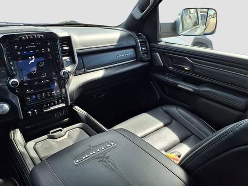 Used 2019 RAM 1500 Limited image 13