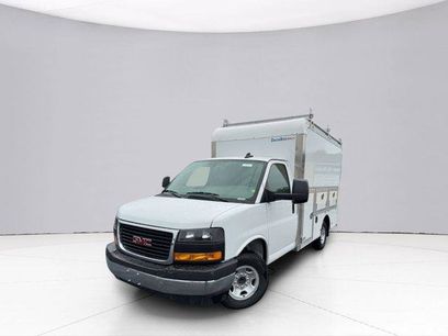 New 2025 GMC Savana 3500 w/ Power Convenience Package