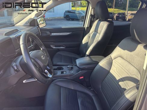 Used 2024 Ford Ranger Lariat w/ FX4 Off-Road Package AWD/4WD image 11