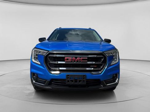 Used 2024 GMC Terrain AT4 AWD/4WD image 25